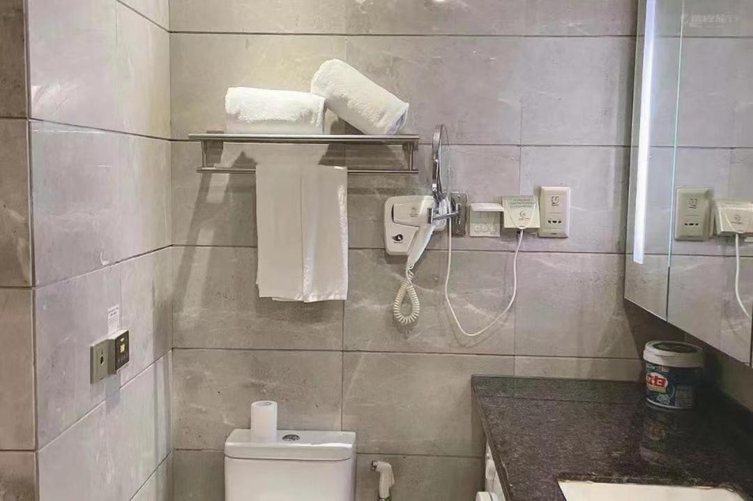 Yoyo Apartment Jiedeng Metropolis Branch, Beijing Road Guangzhou Exteriör bild